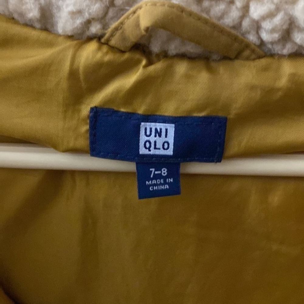 Uniqlo Mustard Girls Coat 7-8Y - Picture 5 of 8